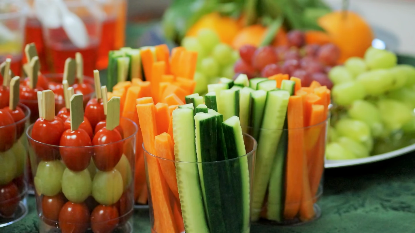 Healthy snack ideas nutritious snacks Canada